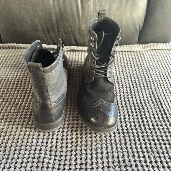 Robert Wayne boots - Picture 2 of 7